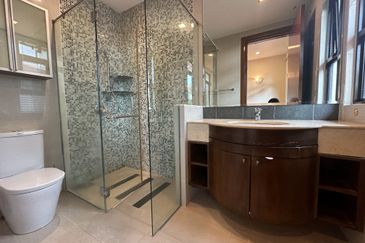 Bukit Tunku Kenny Hills Kuala Lumpur 3 Storey Bungalow For Sale