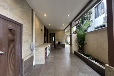 Bukit Tunku Kenny Hills Kuala Lumpur 3 Storey Bungalow For Sale