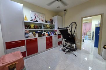 CHEAP 2 Sty Terrace at Seri Sungai Long house for sale