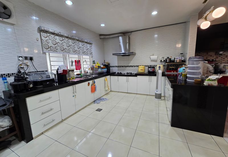 CHEAP 2 Sty Terrace at Seri Sungai Long house for sale