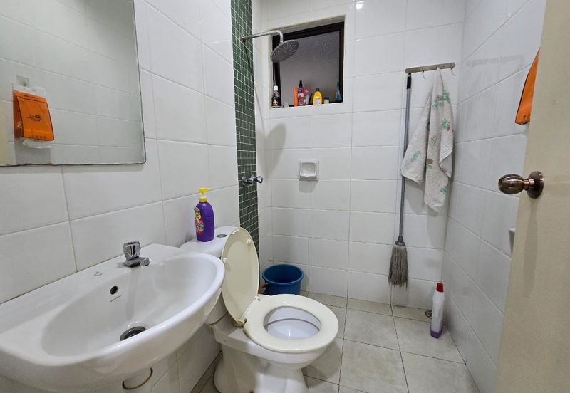 CHEAP 2 Storey Superlink at Bukit Sungai Long 