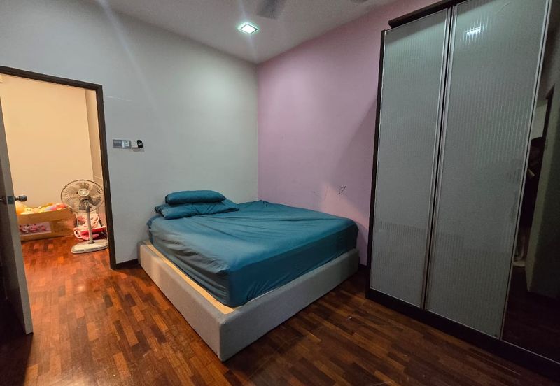 CHEAP 2 Storey Superlink at Bukit Sungai Long 