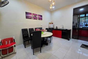 CHEAP 2 Storey Superlink at Bukit Sungai Long 