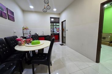 CHEAP 2 Storey Superlink at Bukit Sungai Long 