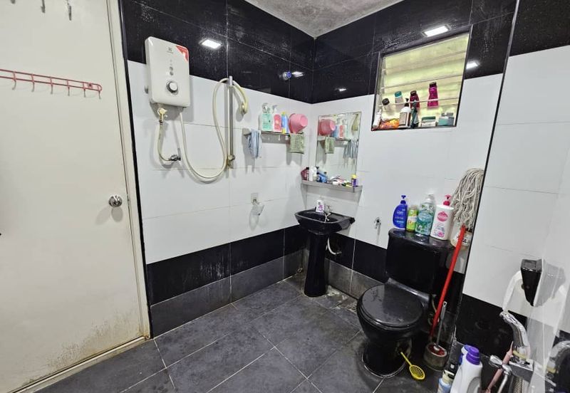 CHEAP 2 Storey Terrace House at Damai Perdana Cheras 