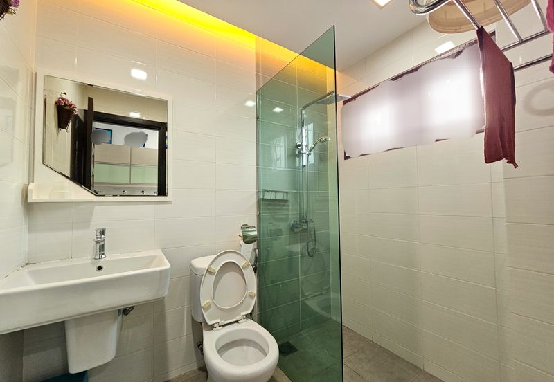 CHEAP 2 storey CORNER Semi D house at Wira Heights Sungai Long