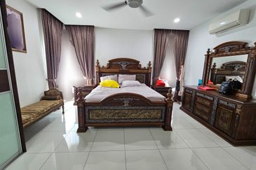 CHEAP 2 storey CORNER Semi D house at Wira Heights Sungai Long