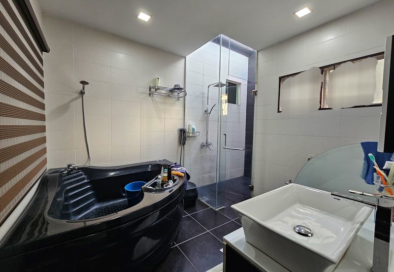 CHEAP 2 storey CORNER Semi D house at Wira Heights Sungai Long