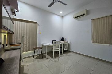 CHEAP 2 storey CORNER Semi D house at Wira Heights Sungai Long