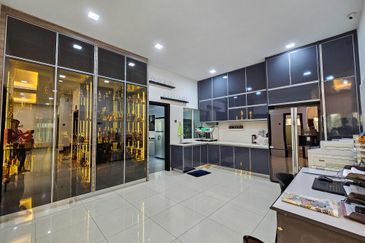 CHEAP 2 storey CORNER Semi D house at Wira Heights Sungai Long