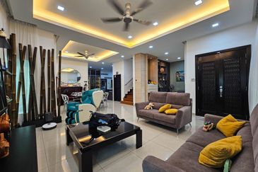 CHEAP 2 storey CORNER Semi D house at Wira Heights Sungai Long