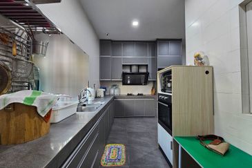 CHEAP 2 storey CORNER Semi D house at Wira Heights Sungai Long