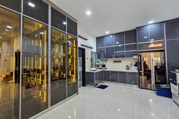 CHEAP 2 storey CORNER Semi D house at Wira Heights Sungai Long