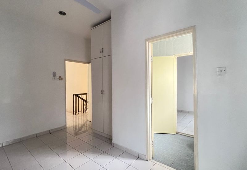 CHEAP 2 sty ENDLOT terrace in Taman Damai Impian 2, Cheras
