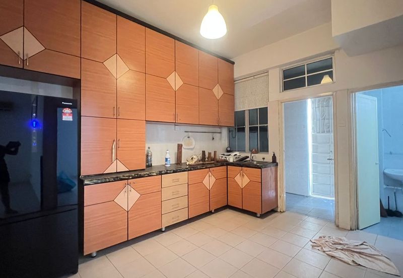 CHEAP 2 sty ENDLOT terrace in Taman Damai Impian 2, Cheras