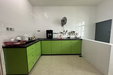 Bandar Sungai Long 3 Storey Superlink House For Sale