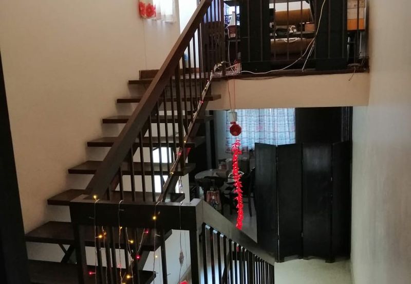 C H E A P 2 Sty Superlink Nice View at Seputeh