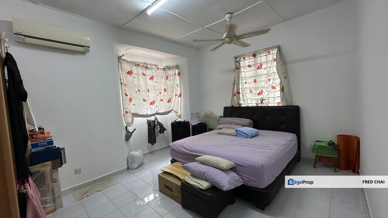 C H E A P 2 sty E N D L O T house at Taynton View for sale, Kuala Lumpur, Cheras
