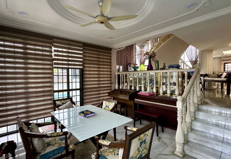 C H E A P Bangsar 3 Storey Bungalow House For Sale