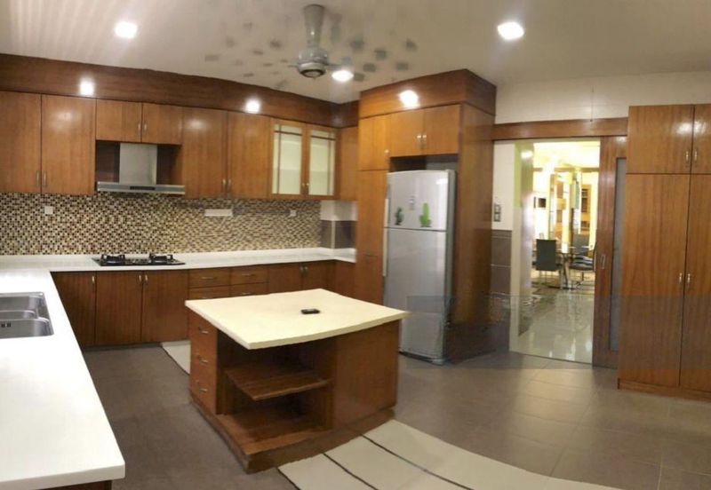 C H E A P 2 Sty Semi D at Bukit Sungai Long for sale