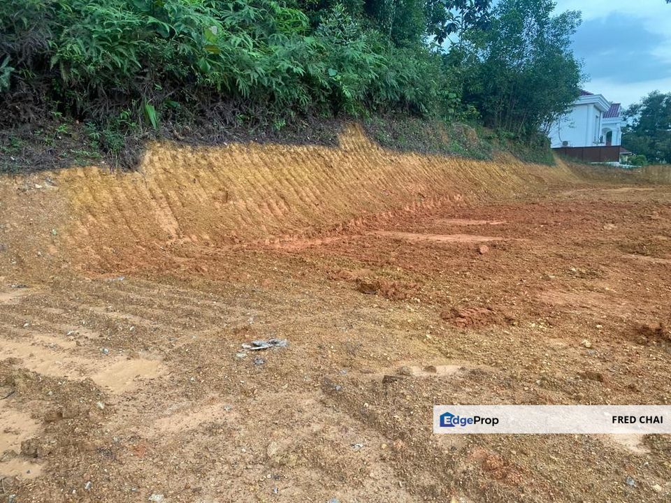 C H E A P Bungalow Land at Taman Equine, Selangor, Seri Kembangan