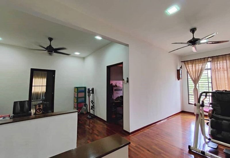 C H E A P 2 Sty Semi-D at Bukit Sungai Long 