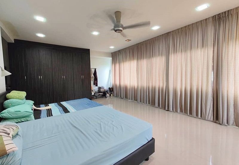 C H E A P 2 Sty Semi-D at Bukit Sungai Long 