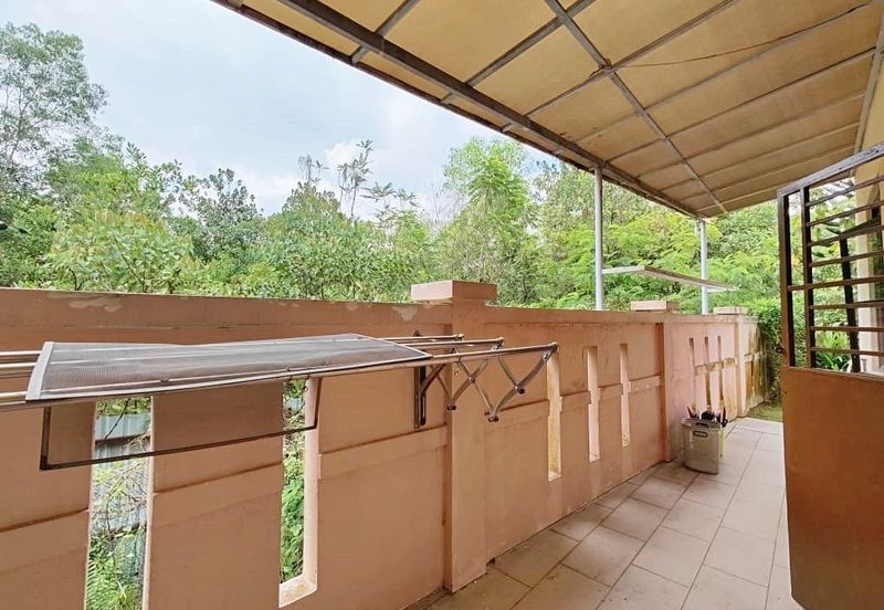 C H E A P 2 Sty Semi-D at Bukit Sungai Long 