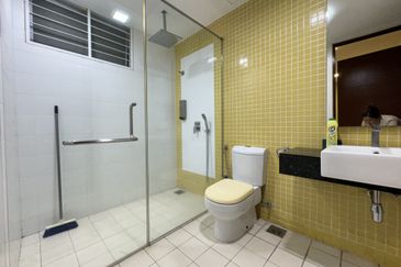  CHEAP 2.5 Storey Superlink at Bukit Mandarina Cheras KL 