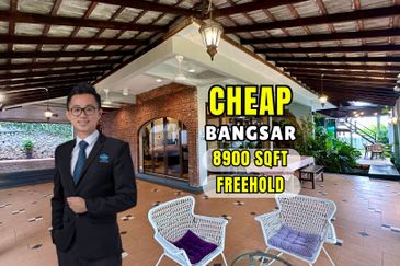 CHEAP Bangsar 2 sty Bungalow KLCC View & w private pool