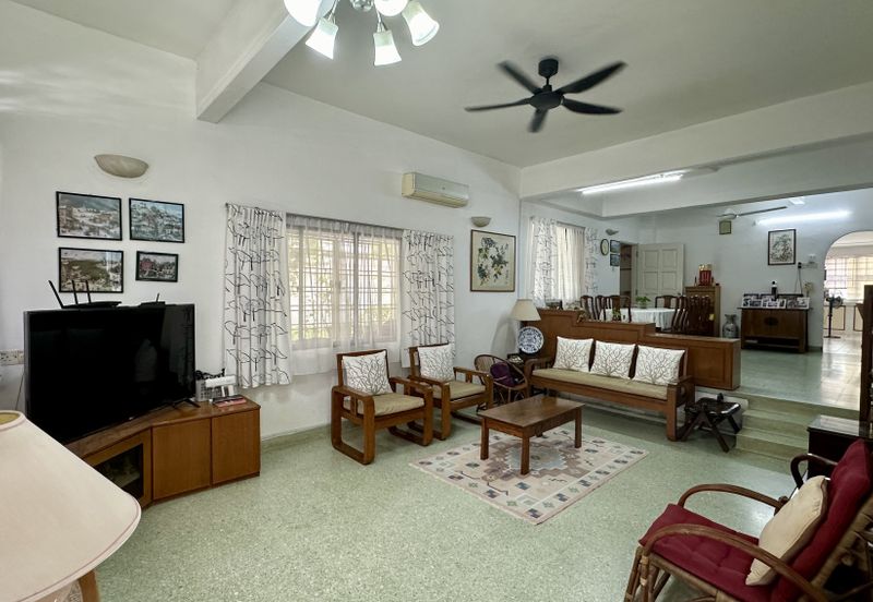 CHEAP Bangsar 2 sty CORNER House for sale