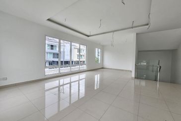 CHEAP Sungai Long Brand NEW 3.5 sty CORNER Semi D For Sale