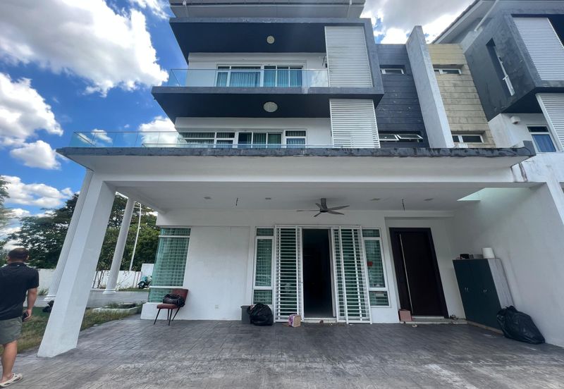 Bandar Mahkota Cheras