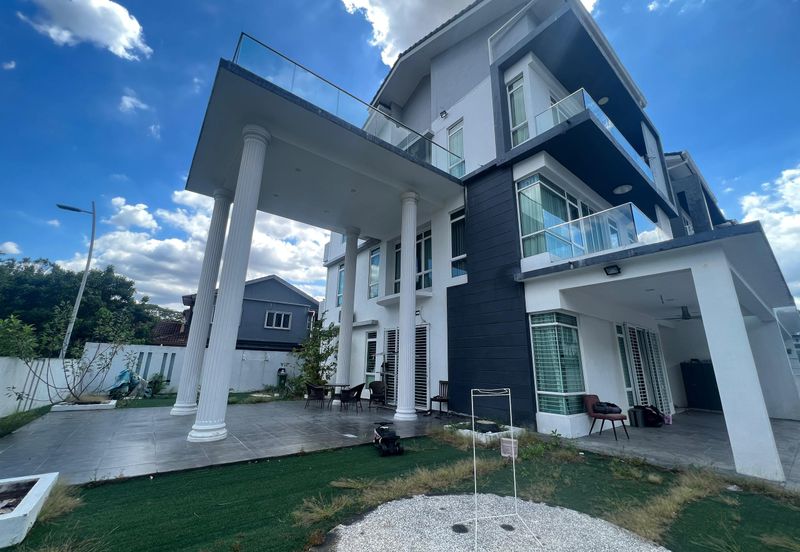 Bandar Mahkota Cheras