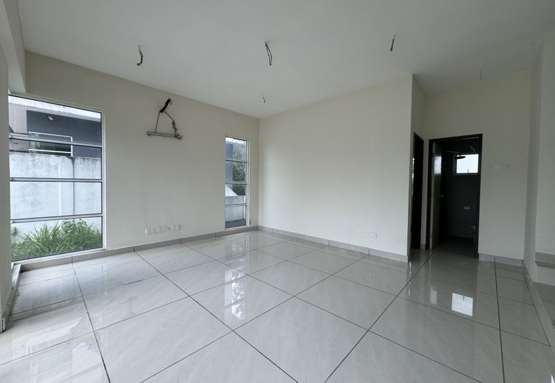 Bandar Tun Hussein Onn