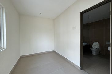 Bandar Tun Hussein Onn