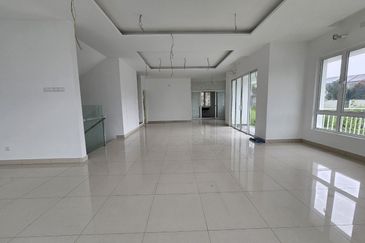 CHEAP Sungai Long Brand NEW 3.5 sty CORNER Semi D For Sale