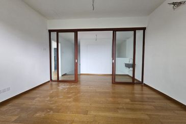 CHEAP Sungai Long Brand NEW 3.5 sty CORNER Semi D For Sale