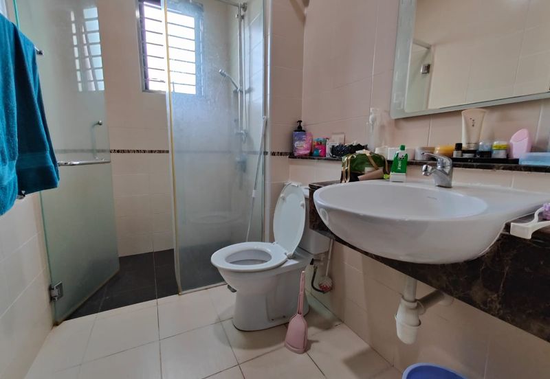 CHEAP 2 Storey Bungalow Bukit Sungai Long For Sale