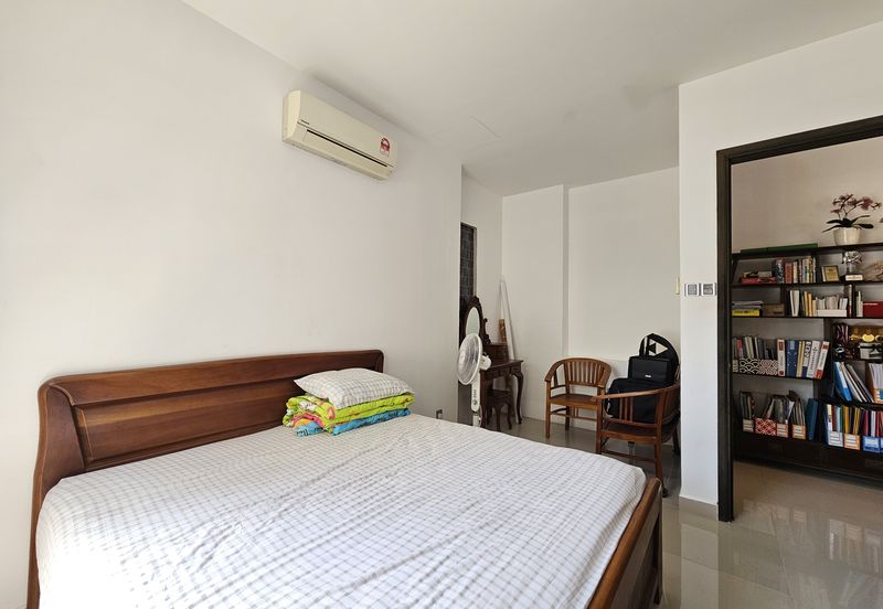 CHEAP 2 sty Semi-D at Twin Palm Sungai Long For Sale