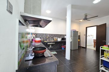 CHEAP 2 sty Semi-D at Twin Palm Sungai Long For Sale