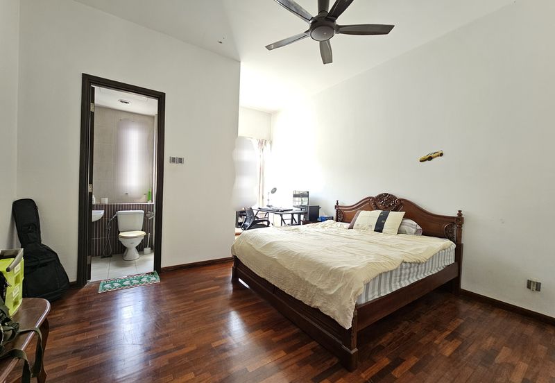 CHEAP 2 sty Semi-D at Twin Palm Sungai Long For Sale