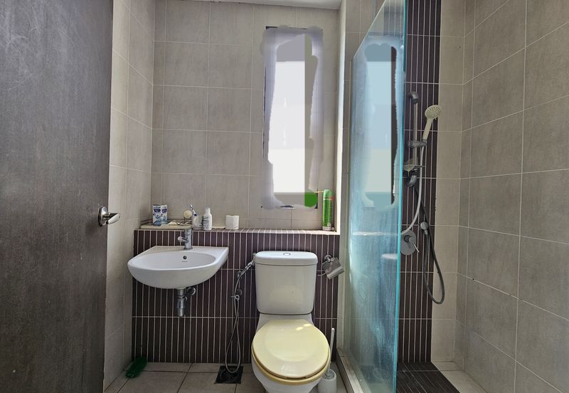 CHEAP 2 sty Semi-D at Twin Palm Sungai Long For Sale