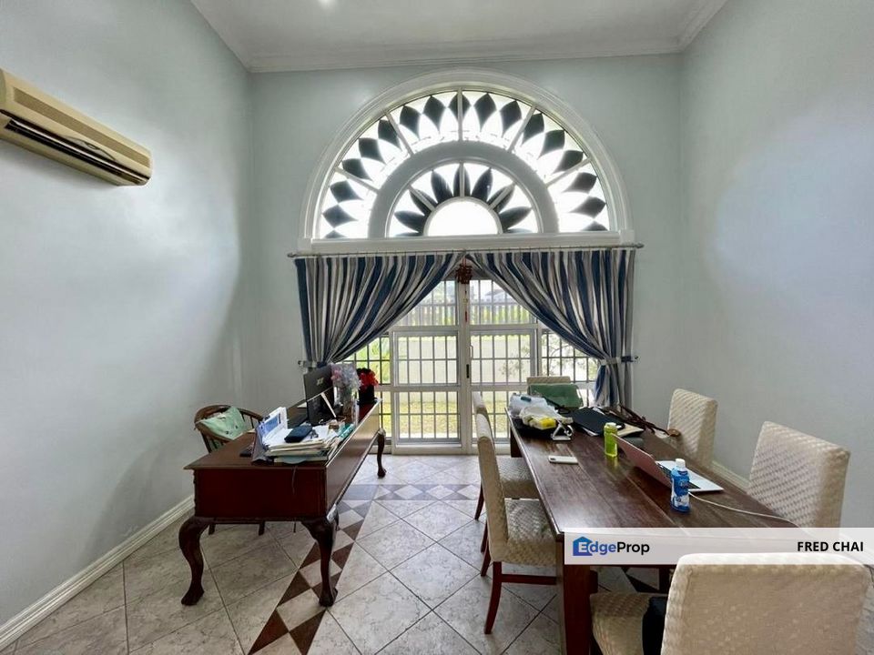 CHEAP Taman Equine 1 Sty Bungalow House For Sale, Selangor, Seri Kembangan