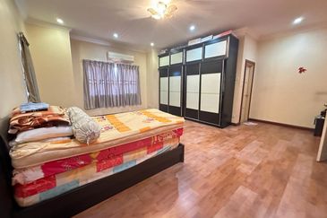 CHEAP 2 Storey Semi-D in Taming Indah Sungai Long Cheras