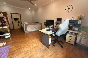 CHEAP 2 Storey Semi-D in Taming Indah Sungai Long Cheras