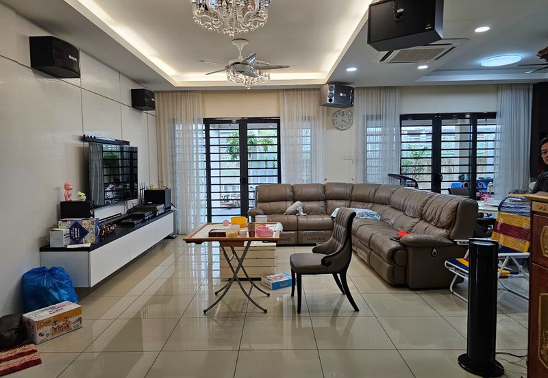 CHEAP 3 Storey CORNER Semi D w Lift at Twin Palm Sungai Long