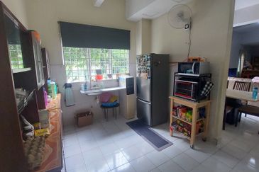 CHEAP 2 Sty Corner Semi-D Sungai Long Cheras Renovated house for sale
