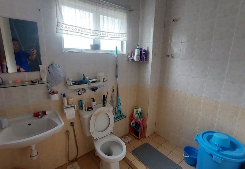 CHEAP 2 Sty Corner Semi-D Sungai Long Cheras Renovated house for sale