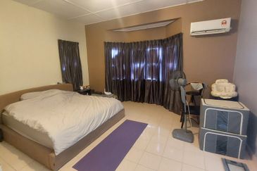 CHEAP 2 Sty Corner Semi-D Sungai Long Cheras Renovated house for sale